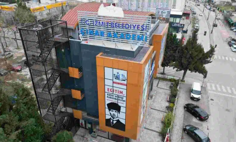 Çınar Akademi öğrencilerinden YKS’de üstün başarı