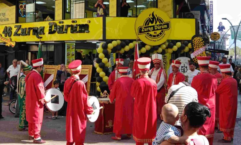 46 Zurna Dürüm, 34’üncü şubesini İzmit’te açtı