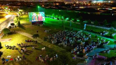 Aykut Enişte İlgiyle İzlendi