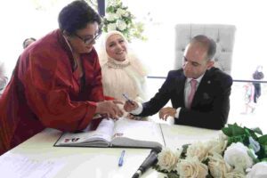 Engelsiz Taksi gelin arabası oldu