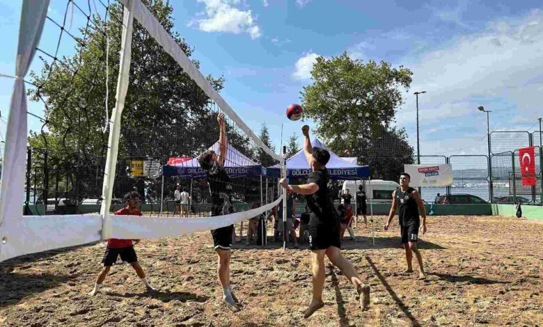 Gölcük Plaj Voleybolunu çok sevdi