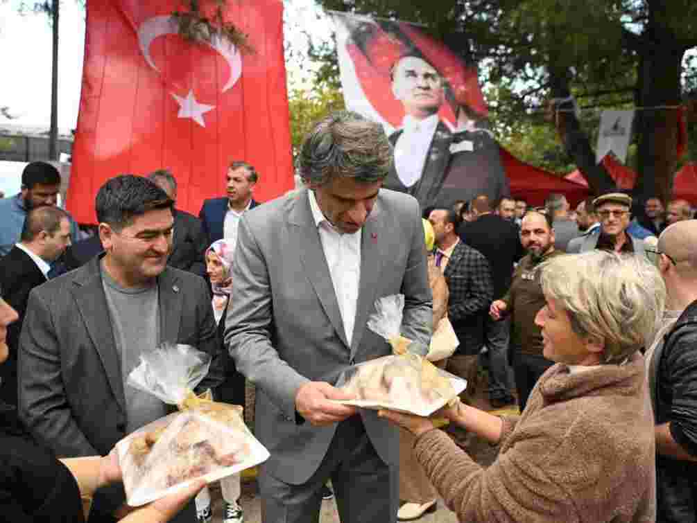 Kartepe'de Coşkulu Ayva Festivali