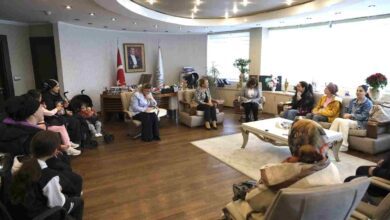 İzmit Belediye Başkanı Fatma Kaplan Hürriyet