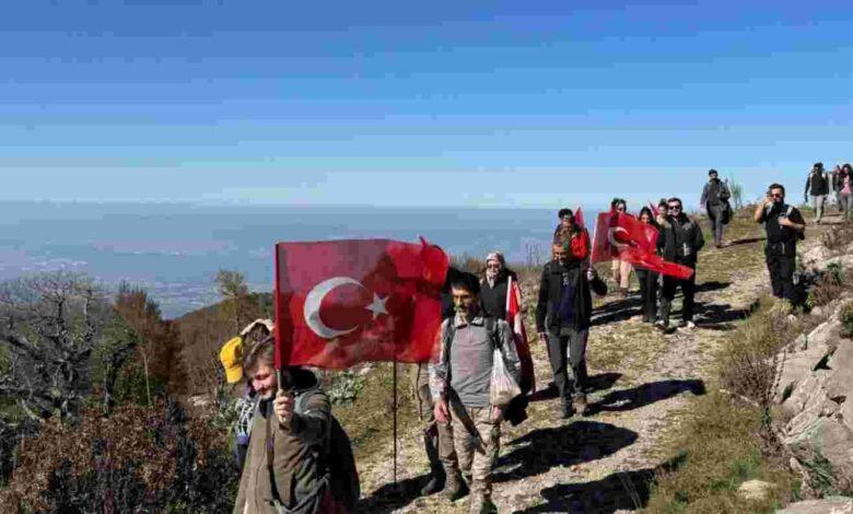 Kartepe’nin zirvesinde Cumhuriyet coşkusu