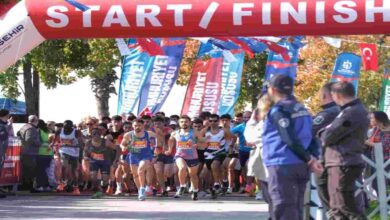 Kocaeli’de binler ‘Cumhuriyet’ aşkına koştu