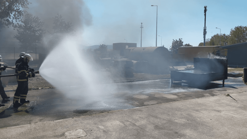 Polisan Yapıkim ve Polisan Kimya 