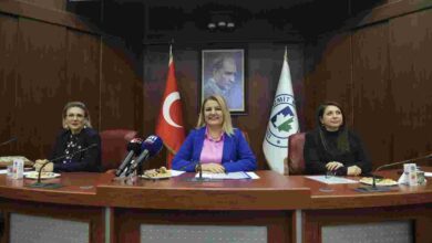 “Siz borçlandırdınız biz varlık kazandırdık”