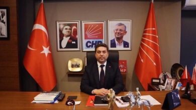 Sarı, Büyükakın'ı Yerden Yere Vurdu