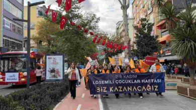 LÖSEV'den Kocaeli'de Farkındalık Korteji