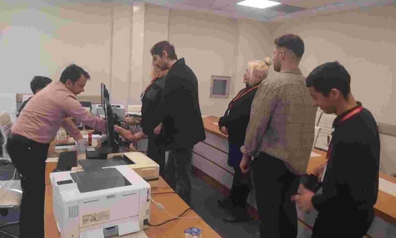 Kocaeli İl Nüfus Müdürlüğü'nün Mobil Hizmet Aracı Bugün Devlet Hastanesindeydi