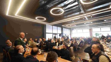 Büyükakın, Seymen esnafıyla buluştu