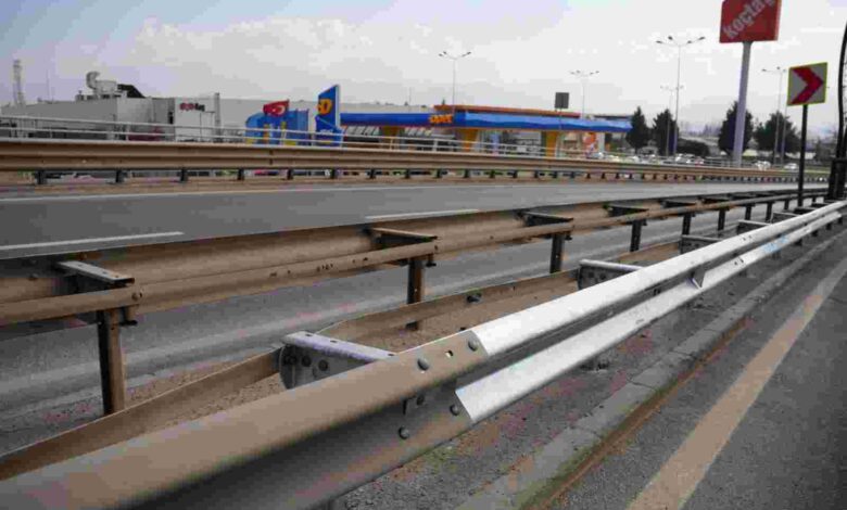 Hasarlı otokorkuluklar yenileniyor