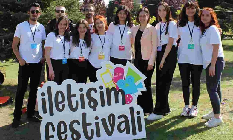 İletişim Sektörü Kocaeli'de Öğrencilerle Bir Araya Geliyor