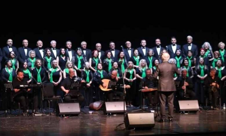 İzmit Belediyesi Türk Sanat Müziği Korosundan muhteşem konser