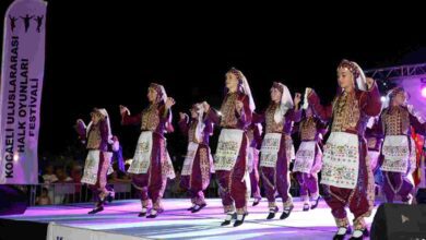 Kocaeli’de 2. Balkan Halk Oyunları rüzgârı esti