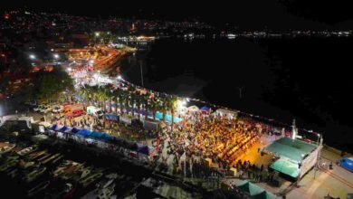 GÖLCÜK DEPREM ŞEHİTLERİ ACININ 26. YILINDA