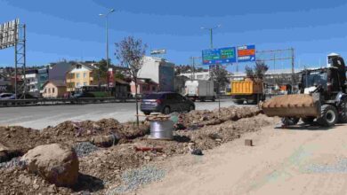 Yahyakaptan’a dekoratif aydınlatma