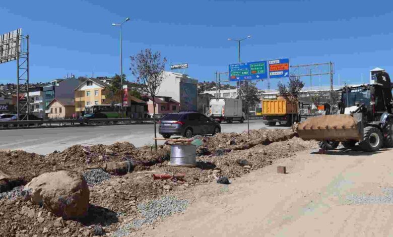 Yahyakaptan’a dekoratif aydınlatma