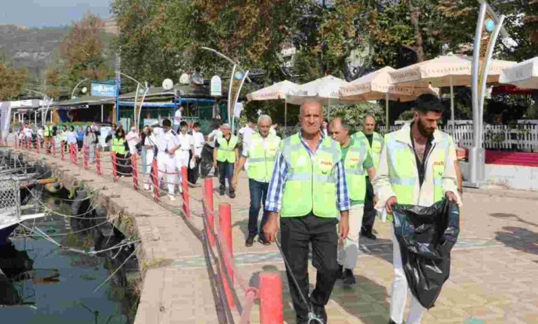 Hereke Sahili'nde kıyı temizliği yapıldı