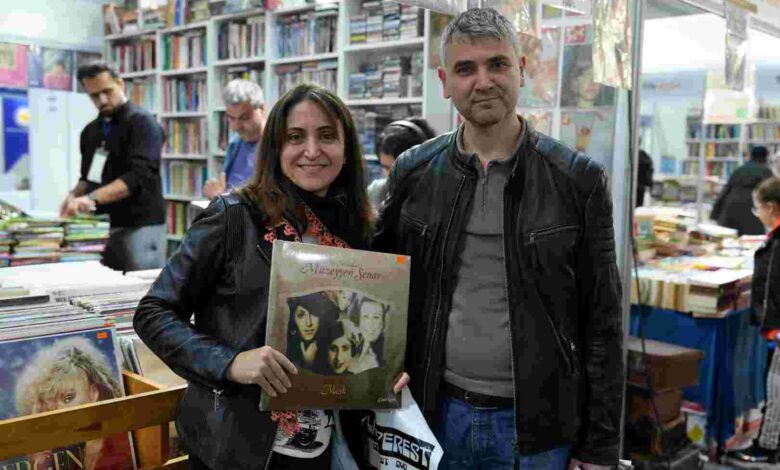 “Kitaplar da sevdaya dahil”