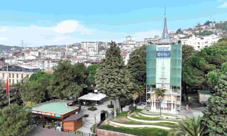 Saat Kulesi’nin restorasyon çalışmaları devam ediyor