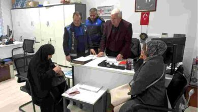 Kartepe Zabıtası’ndan Yürek Isıtan Davranış