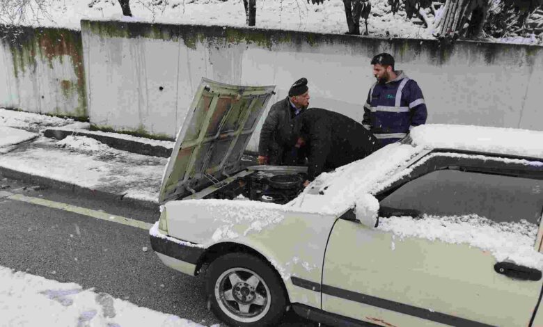 İzmit Belediyesi kar mesaisinde!