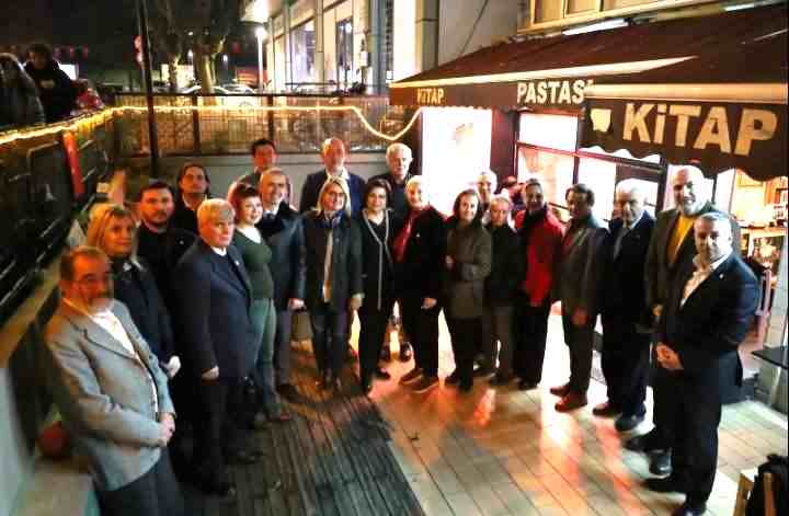 KİTAP PASTASI’nda ATATÜRK KİTAPLARI