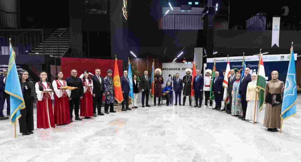 Sizler sadece öğrenci değil, gönül elçilerimizsiniz