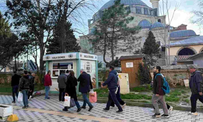 300 gramlık pide 20 TL’den satışa sunuluyor