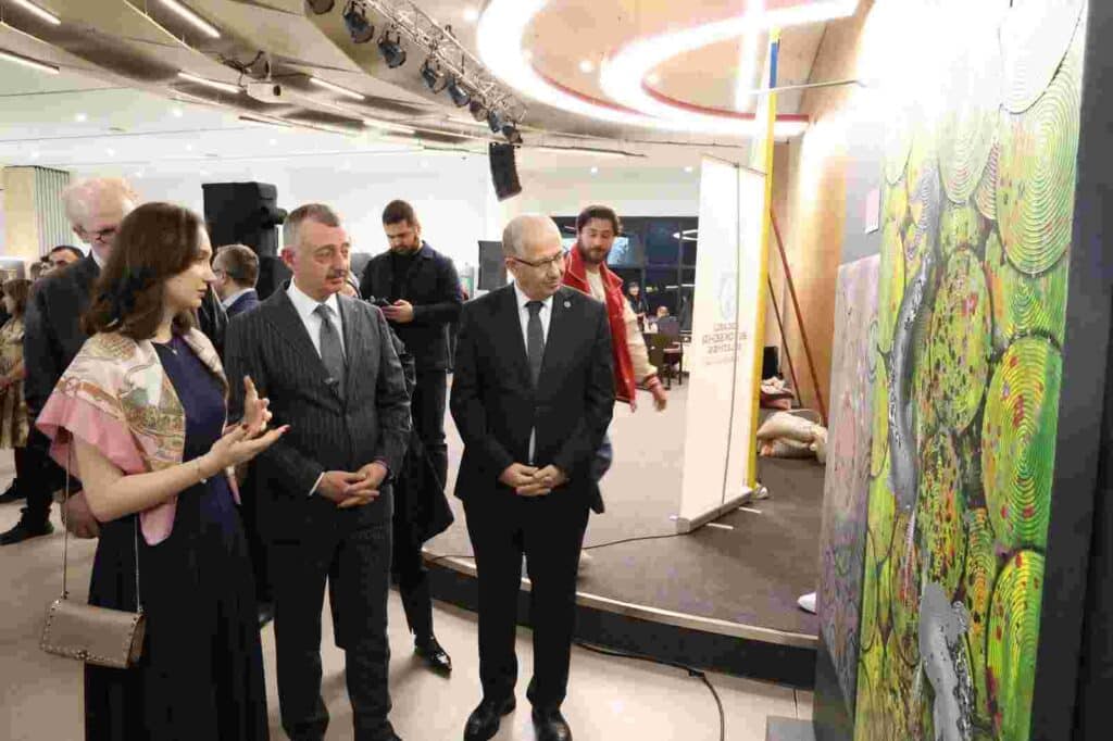 Başkan Büyükakın: “Kocaeli'yi sanatın da merkezi yapacağız"