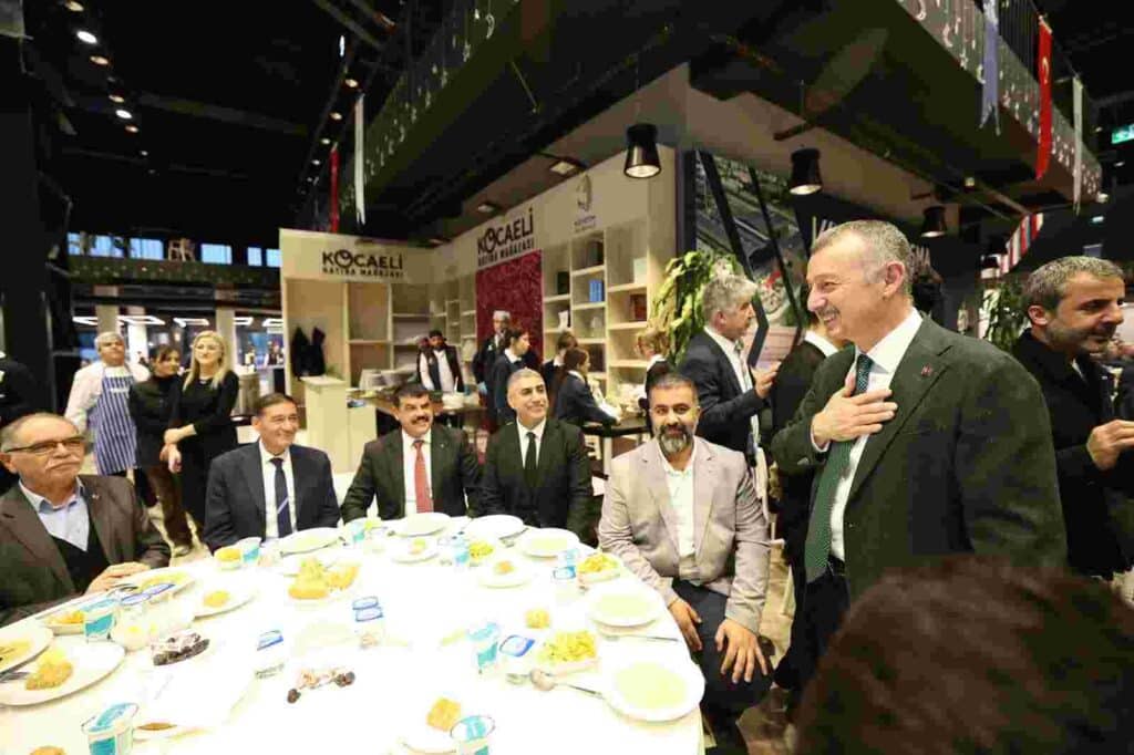 Büyükşehir’den dev iftar