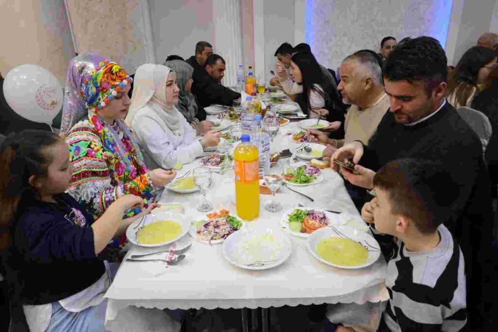 Gönül sofrası Makedonya Zhupa’da kuruldu