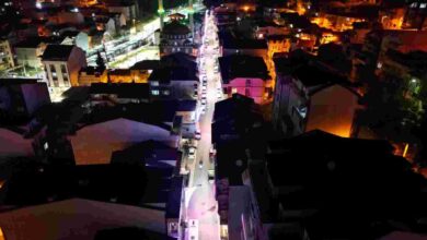 İzmit Belediyesi Başaran Caddesi’ni baştan sona yeniledi