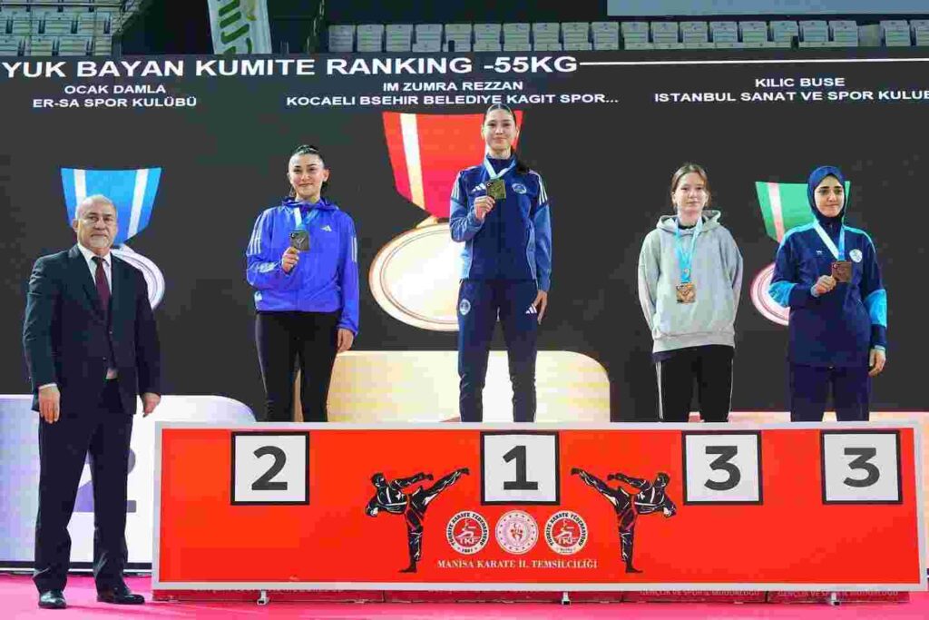 Kağıtspor, 7 branşta rakip tanımadı