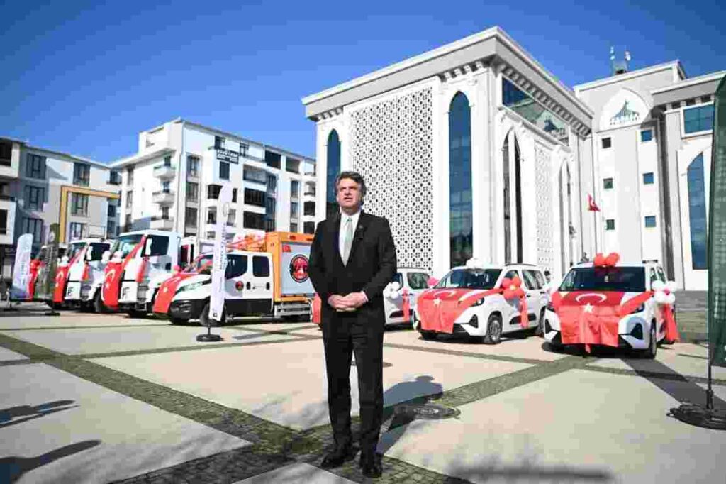 Kartepe’nin Hizmet Gücü Artıyor