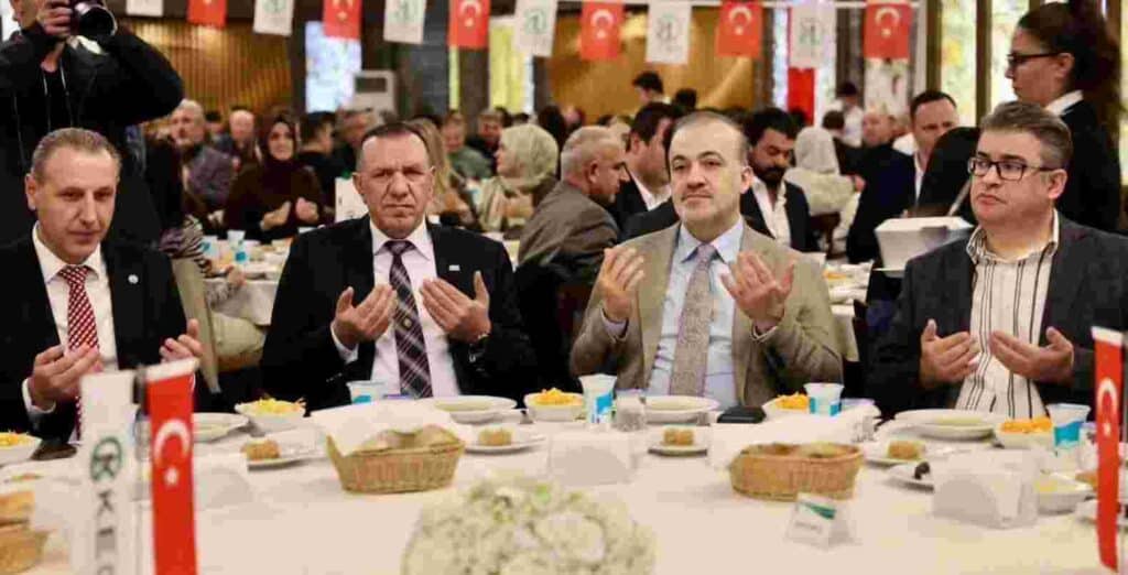 Kocaeli Emlakcılar Odası İftar Sofrasında Buluştu