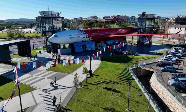 Kocaelililer, Bilim Merkezi ve Havacılık Müzesi’ni çok sevdi;