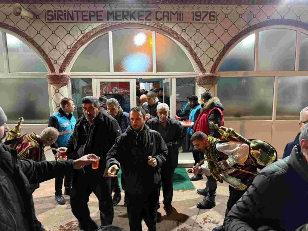 Ramazan’ın bereketi Şirintepe Merkez Camii’nde paylaşıldı