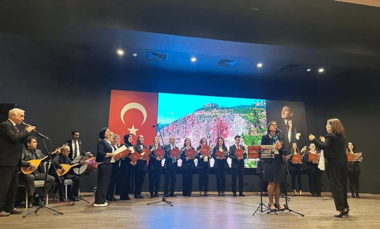 Özel Körfezim Eğitim Kurumları’ndan Vatan ve Bayrak Temalı Anlamlı Program