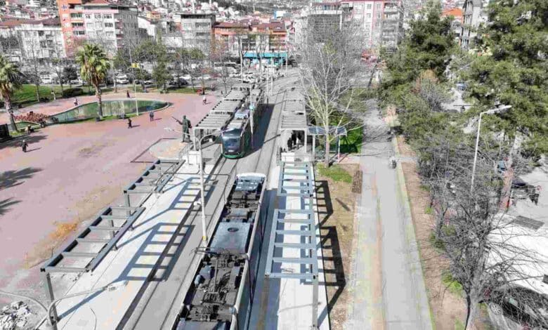 1 tramvay aracı aynı anda 600 yolcu taşıyacak
