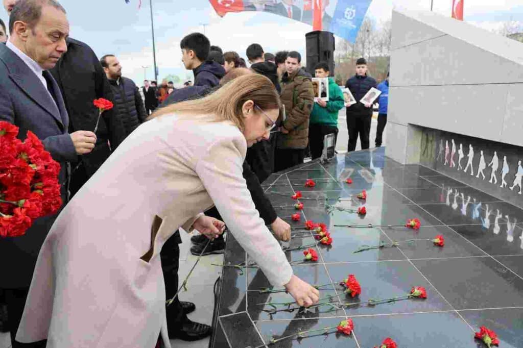 392 can, 1 Mart'ın yıl dönümünde dualarla anıldı