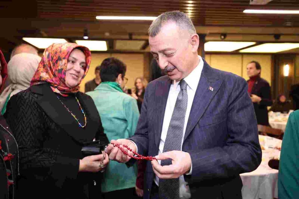 Başkan Büyükakın, Kültürel Miras Taşıyıcıları ile iftar yaptı