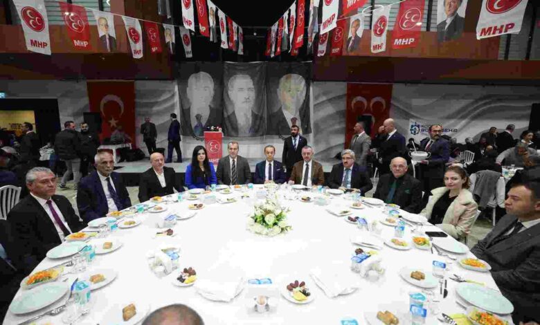 Başkan Büyükakın, MHP İl iftarına katıldı