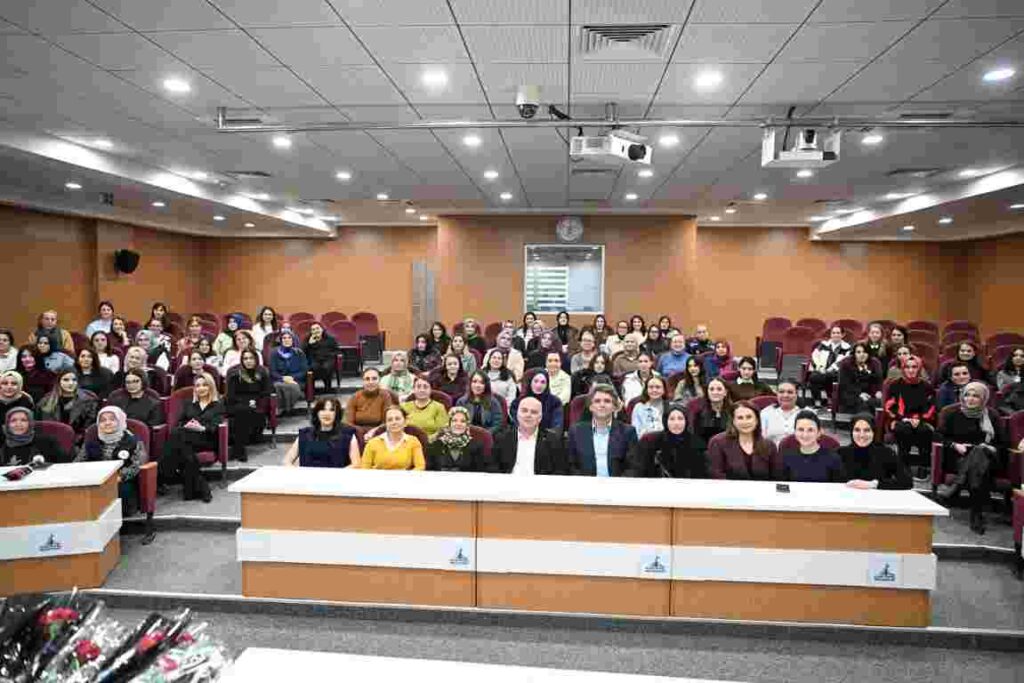 Başkan Kocaman "Emeğiniz Kartepe’ye Değer Katıyor"