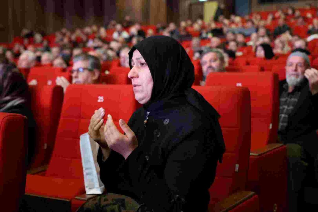 Büyükakın, 1001 Hatim’de Erzurumlularla buluştu