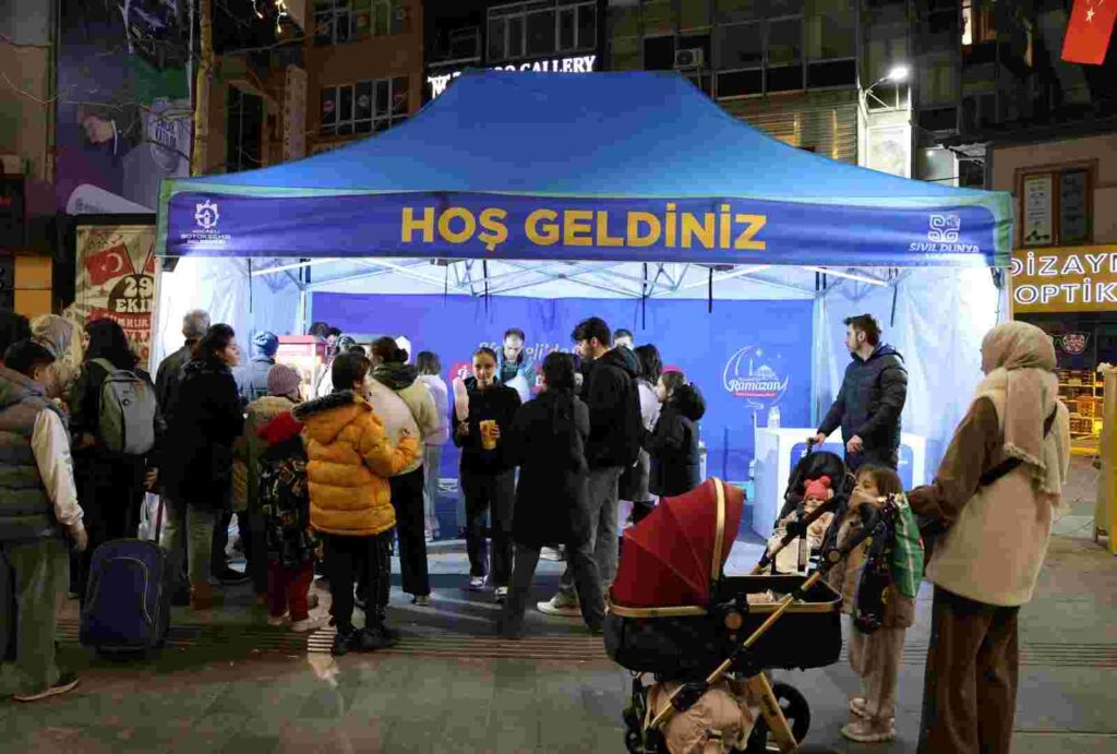 Büyükşehir’den kandil simidi ikramı