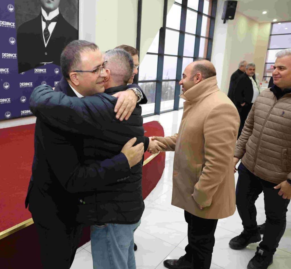 Derince’de Bayramlaşma Coşkusu