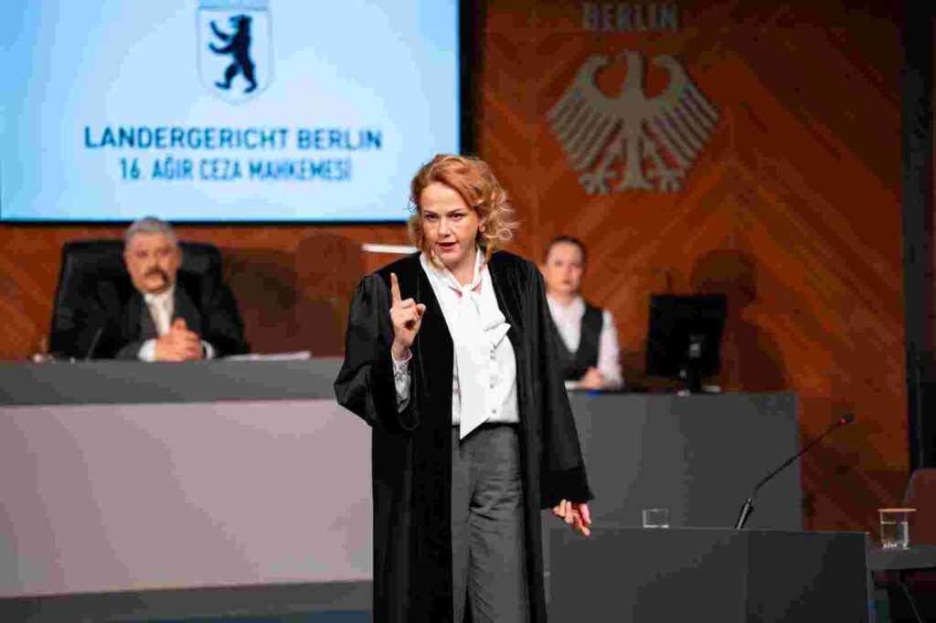 Dünya Tiyatro Günü'ne "Karar" damgası