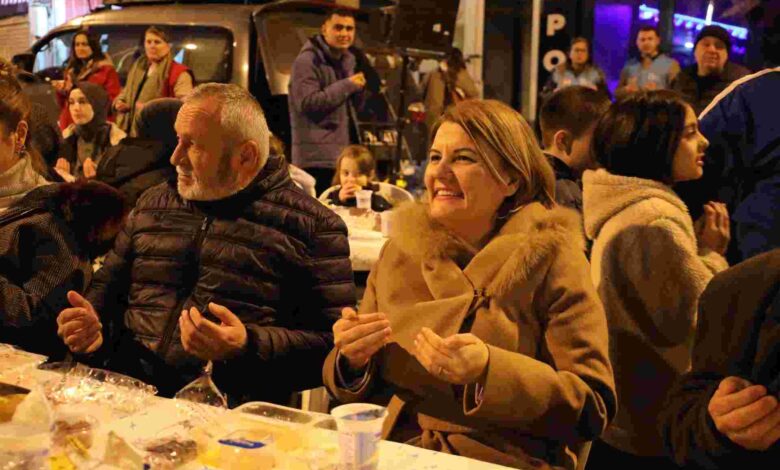 Fatma Başkan, Kuruçeşme’de vatandaşlarla iftar sofrasında buluştu